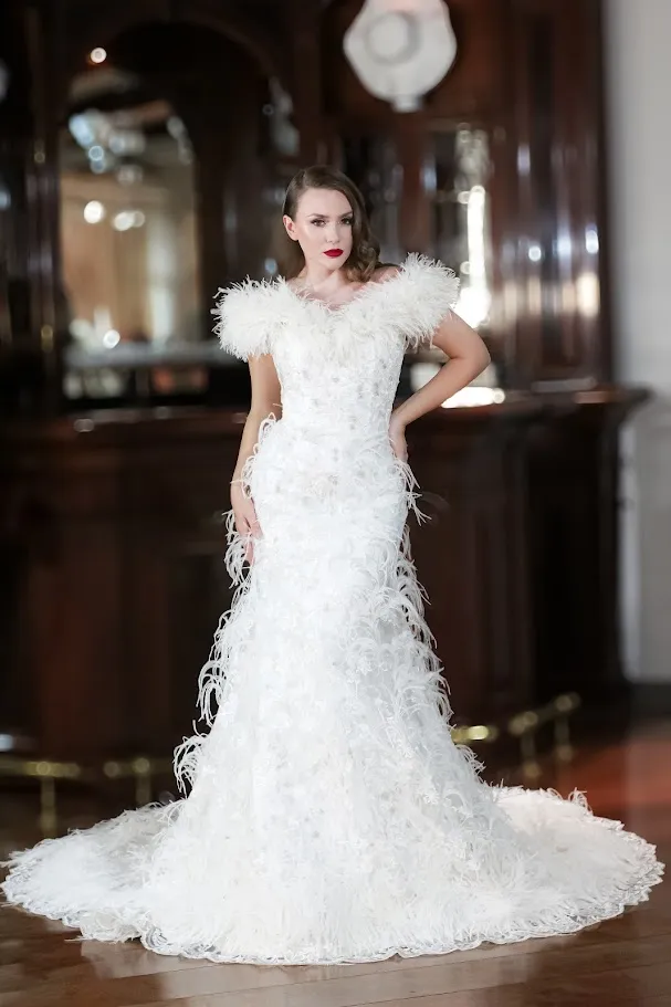 Vestido Pluma — plumas sobre renda